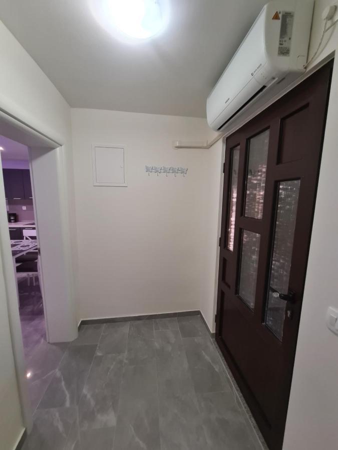 Apartments Kresan Sukošan 外观 照片