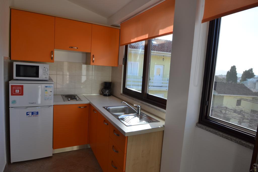 Apartments Kresan Sukošan 外观 照片